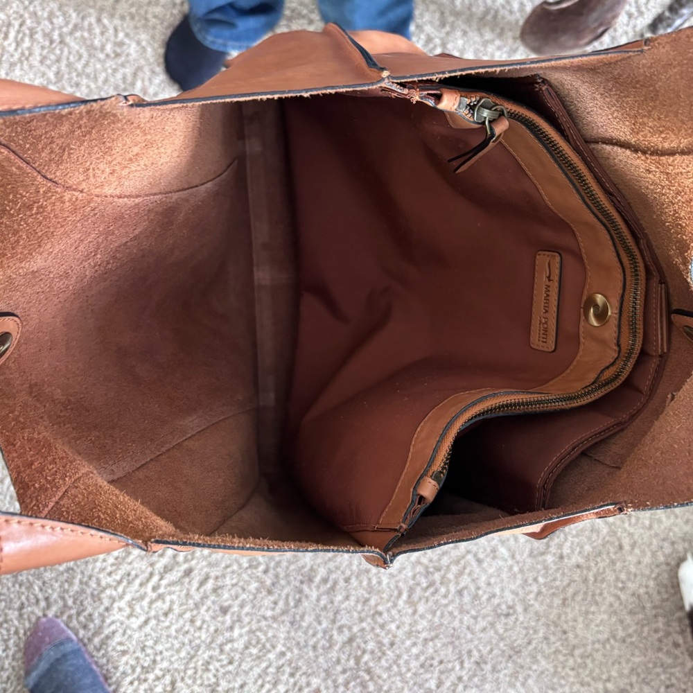 Marta Ponti Tan Leather Tote - Picture 7 of 12